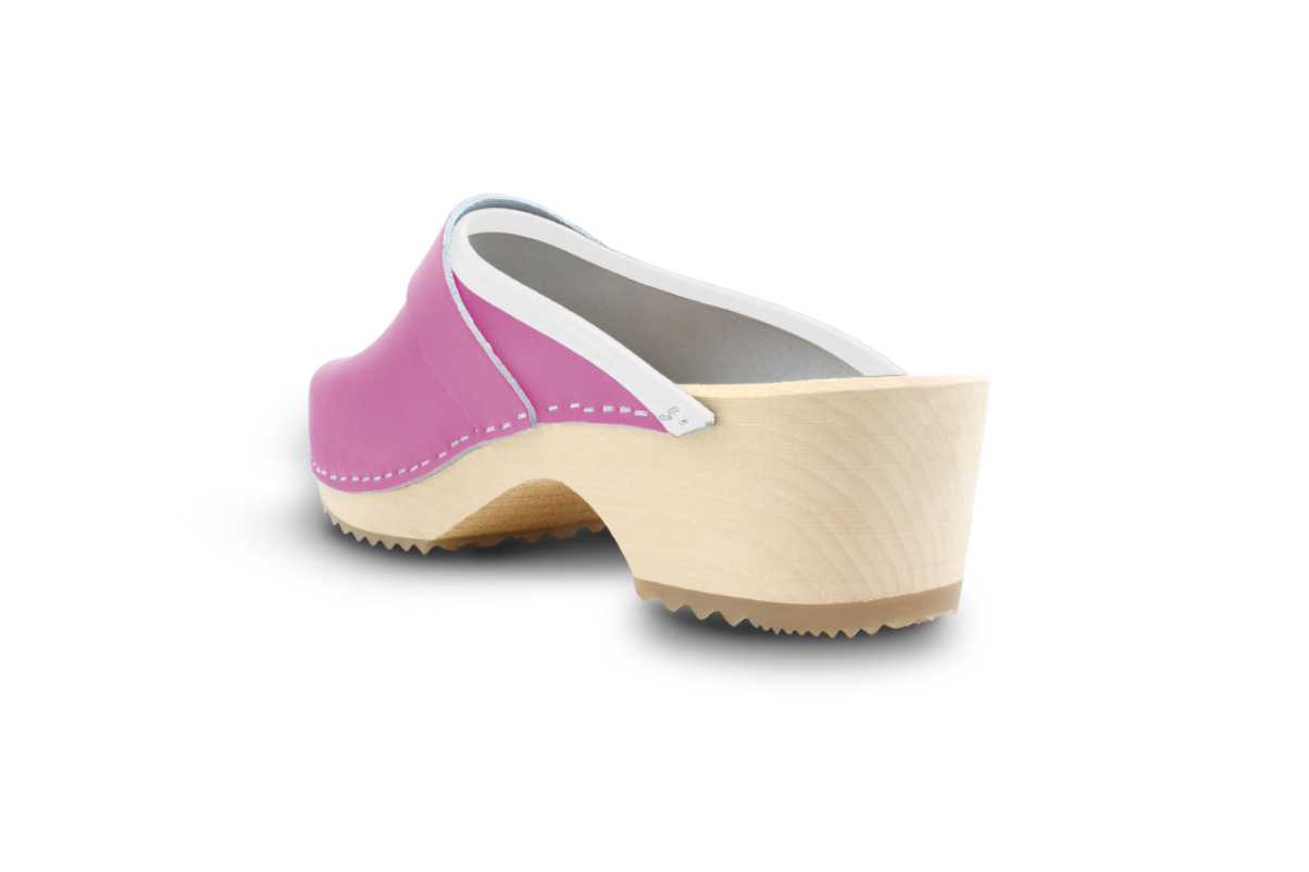Holz Clogs in Fuchsia, offen